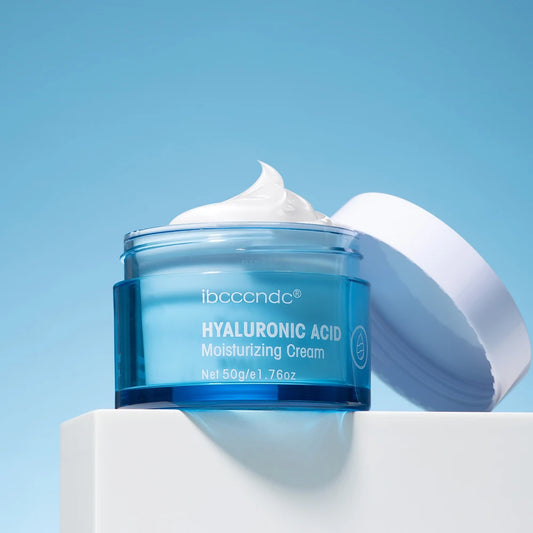 Crema facial hidratante con ácido hialurónico
